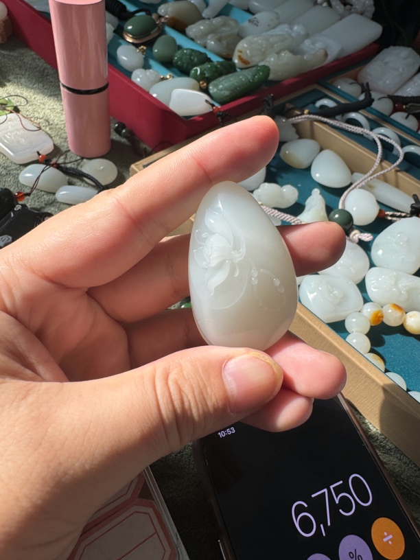 新疆和田玉白玉一品清莲