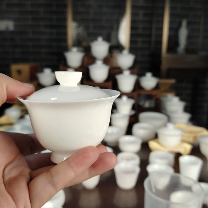 瓷邱*潮州高骨瓷超薄胎盖碗盖下约110ml