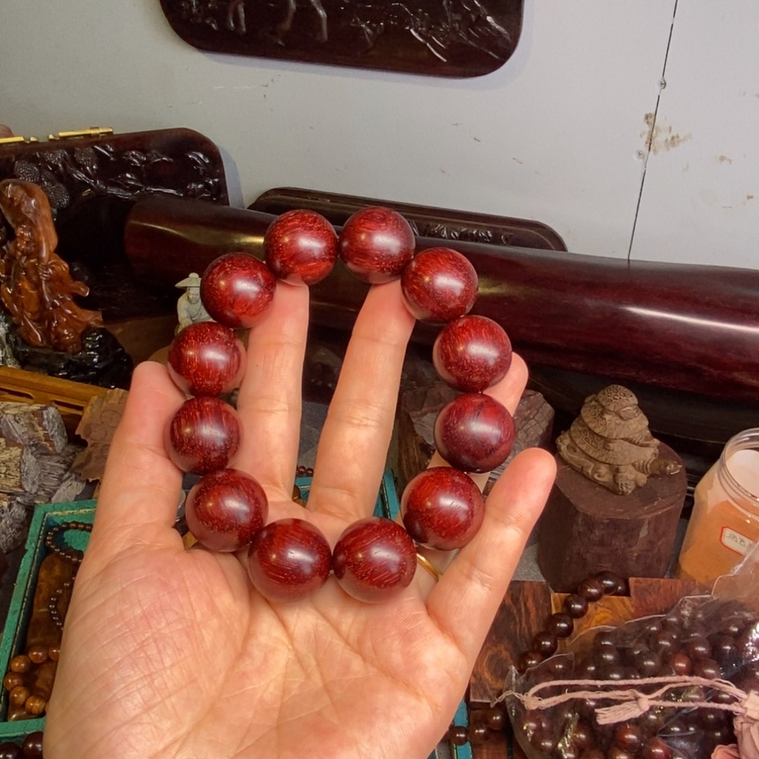 檀香紫檀（小叶紫檀）狗****岳