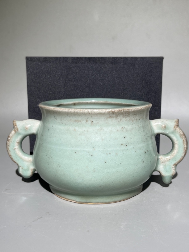 龙泉香炉，精品精品