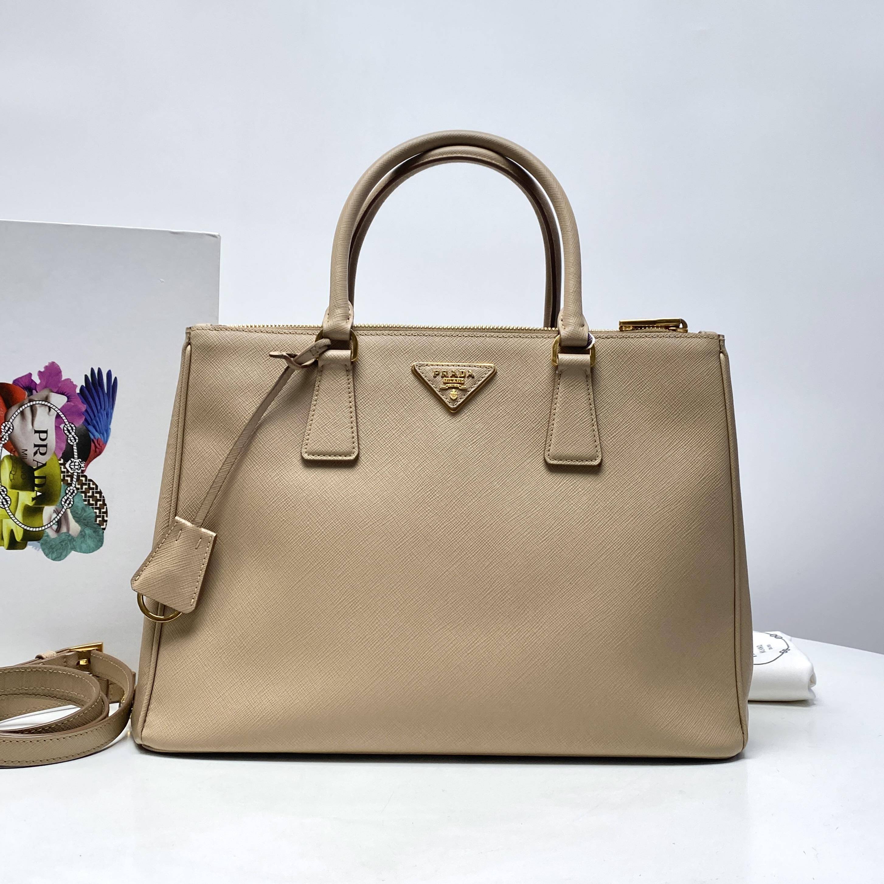 胖虎熙少/普拉达/95新/公价0/箱包/斜挎包/312501090086