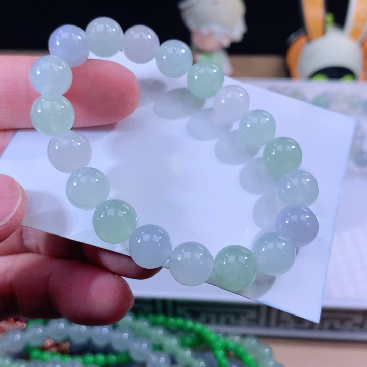 翡翠手链未镶嵌翡翠