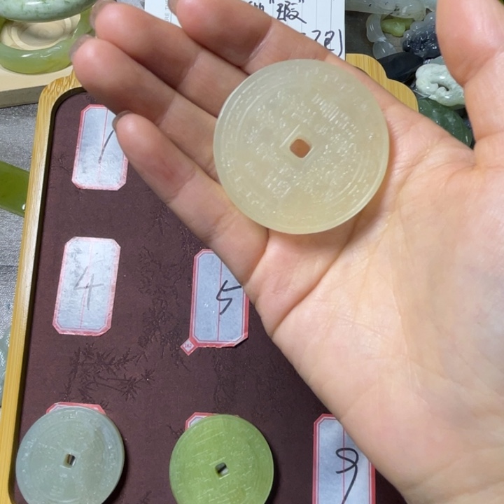 切***拉蛇纹石玉合金车挂