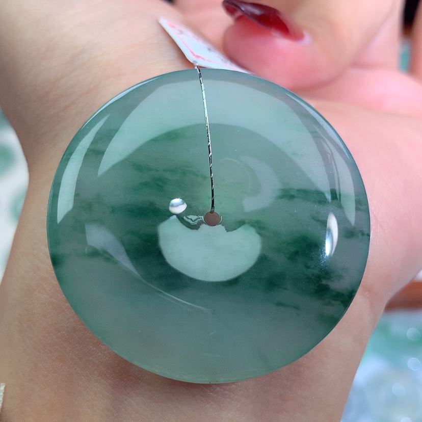 【闪购商品】翡翠吊坠(不含链)未镶嵌