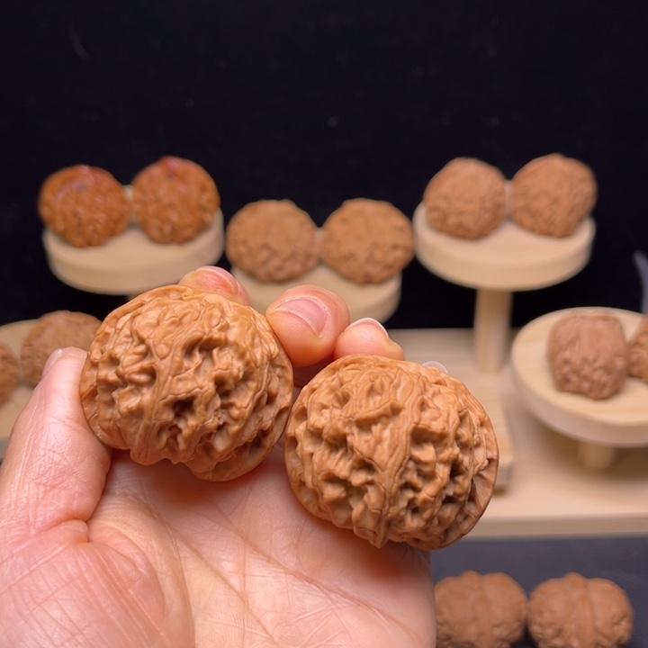 文玩核桃吊坠41全品苹果园