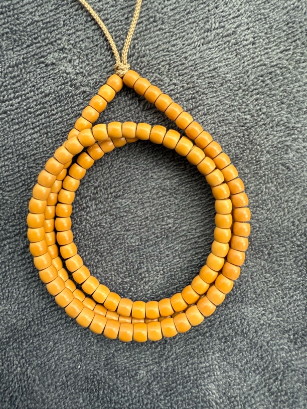 橄榄核（核尖）108脖挂。 5.2mm