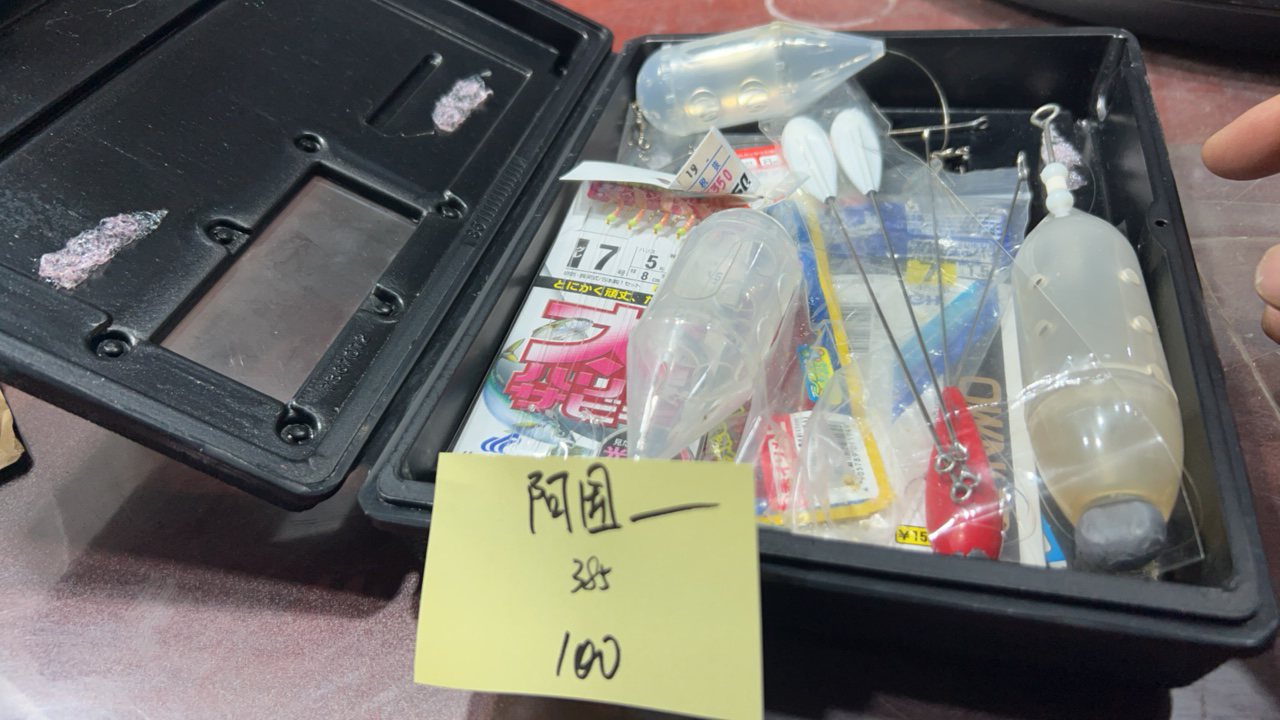 8新  二手电子商品配件，看好下单，不保证好坏。385