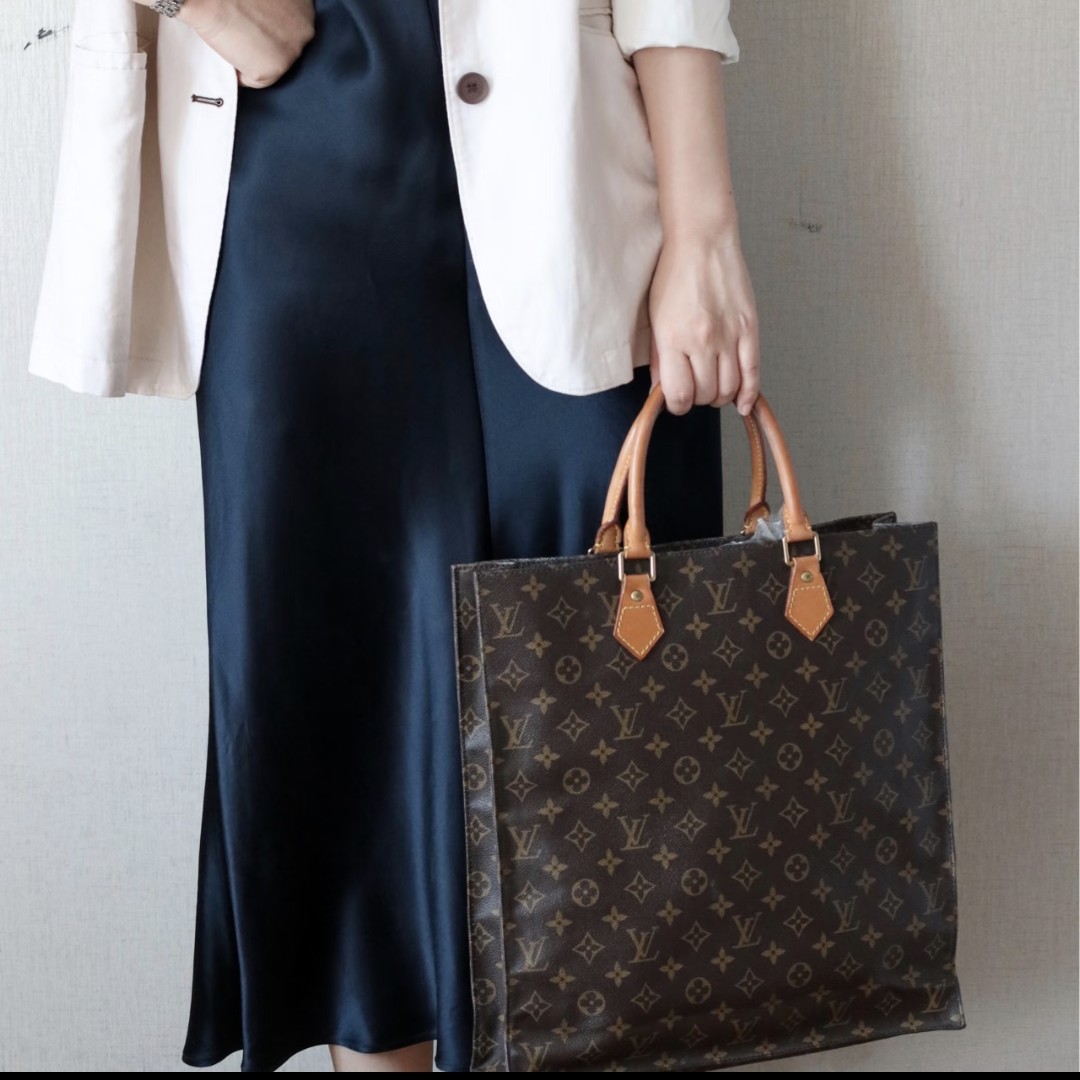 95新 LouisVuitton/路易威登 萱萱lv中古琴谱   10064