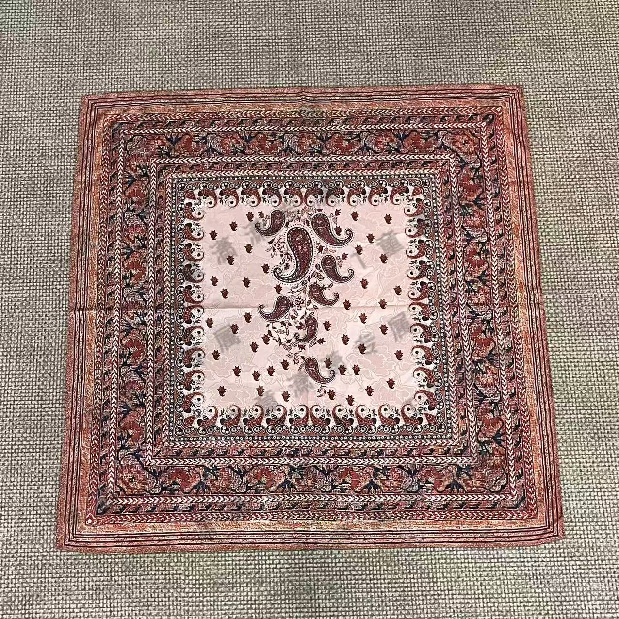 （敦煌腰果）国风双面65*65左右方巾