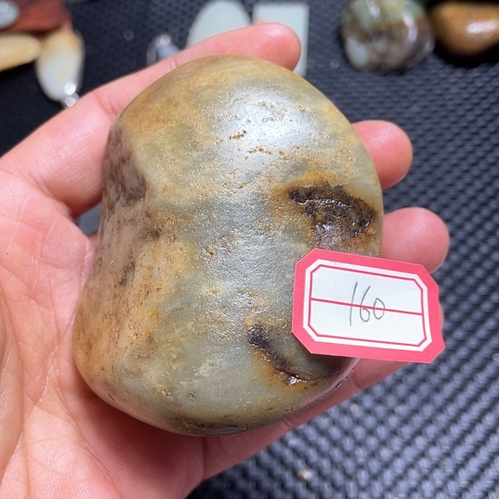 未镶嵌和田玉（糖玉）挂件160