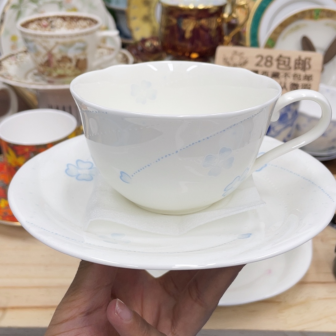 鹿屋家的美丽咖啡杯