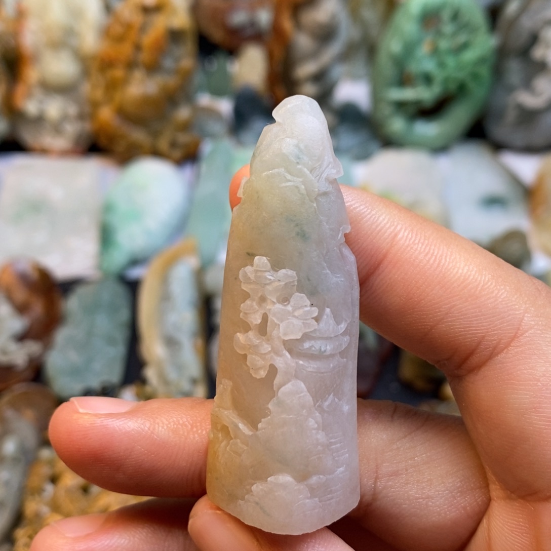 定制翡翠未镶嵌特色16