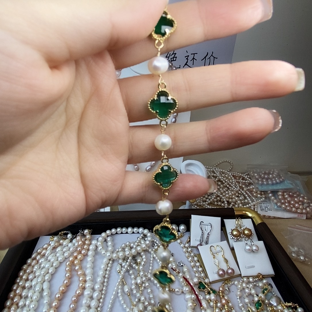 淡水珍珠手链合金