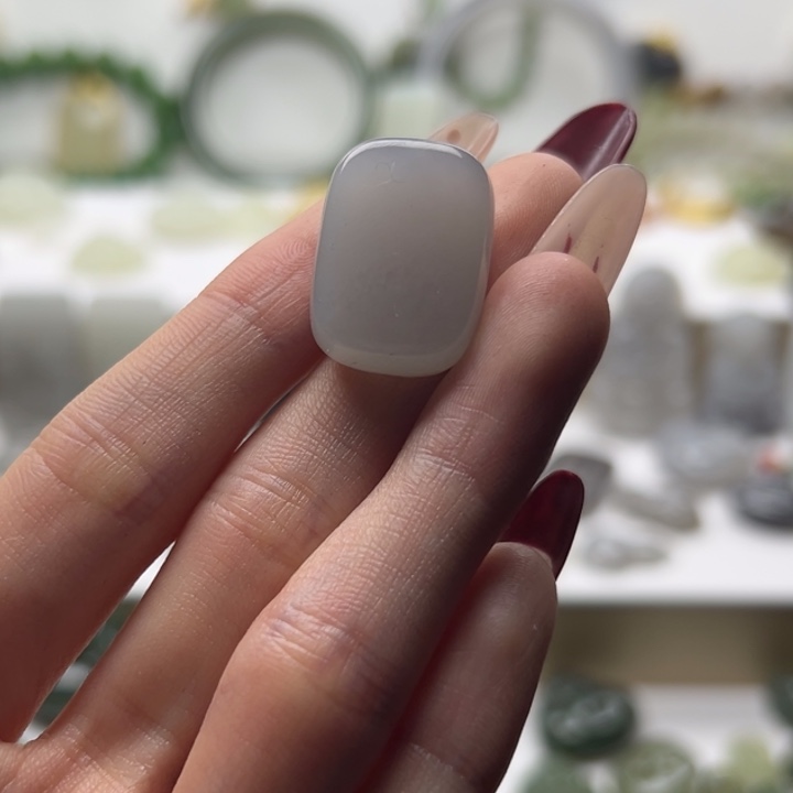 和田玉吊坠(不含链)未镶嵌王*