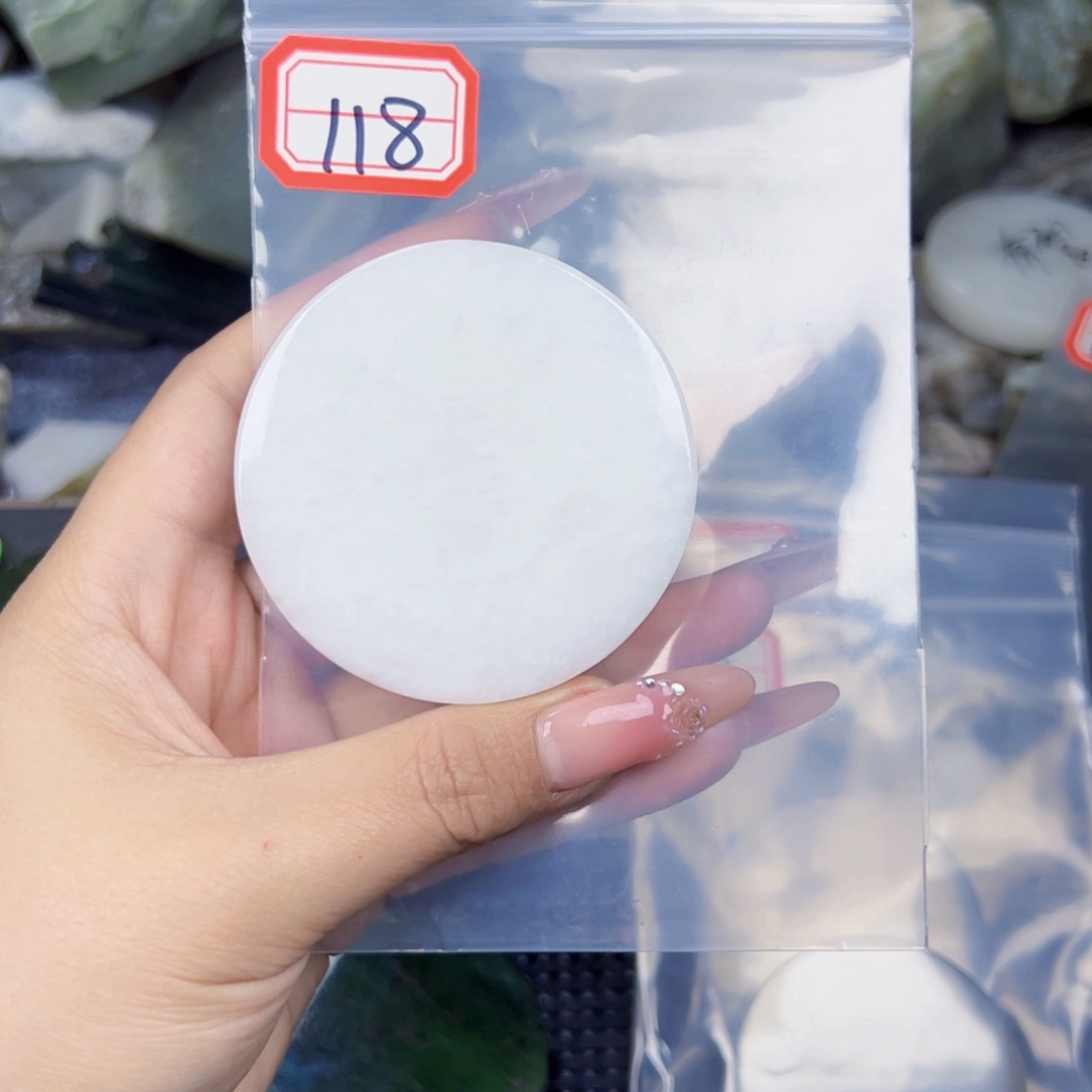 和田玉和田玉挂件未镶嵌