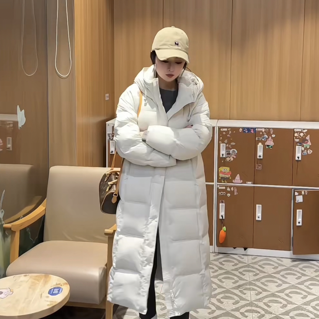 香港一诺8751好运连连衣长108充绒量279