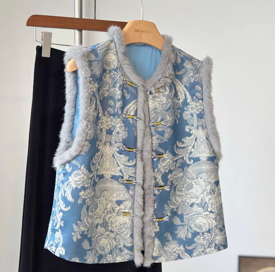 加棉加厚2025新款爆款高级感复古盘扣提花棉马甲