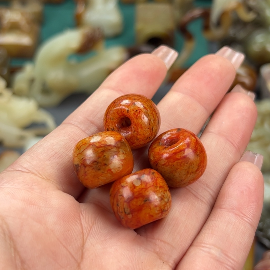 和田玉（糖玉）颈饰未镶嵌