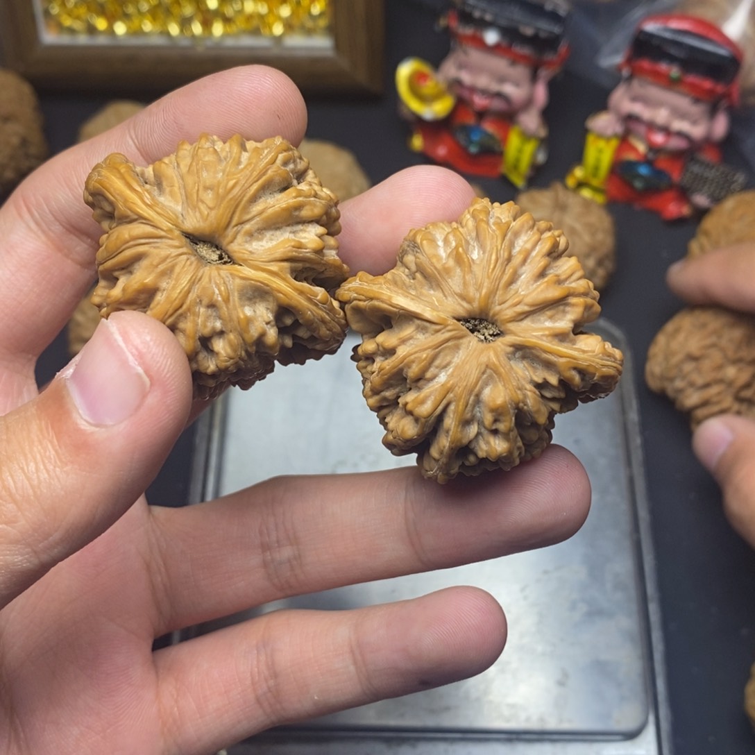 吊坠文玩核桃虎头