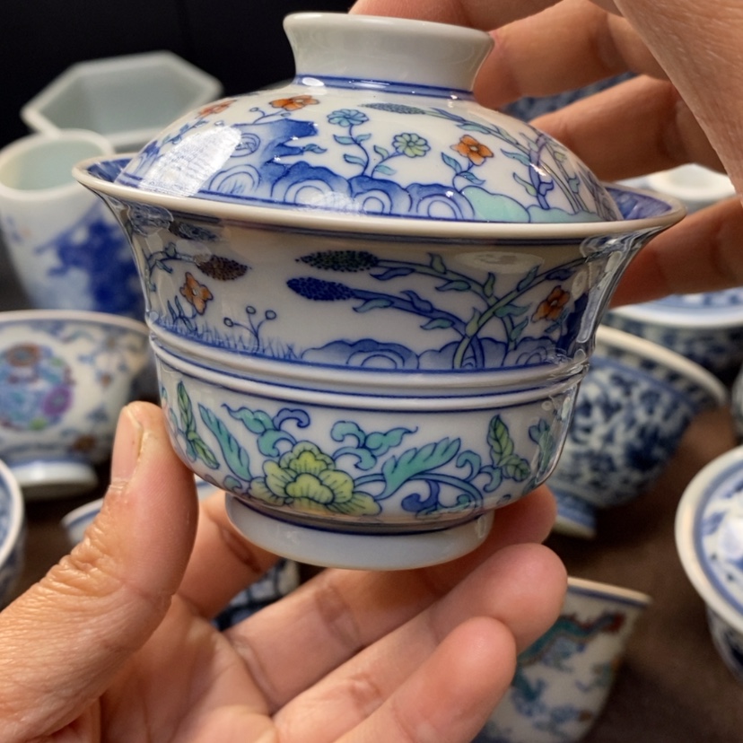 【闪购商品】景德镇青花斗彩盖碗