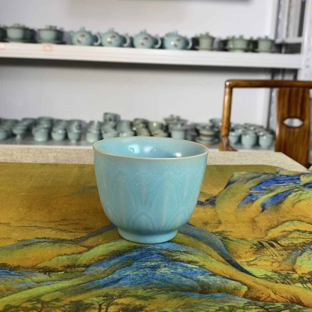 【闪购商品】仿古冰片冰花莲花杯一级。。。。。