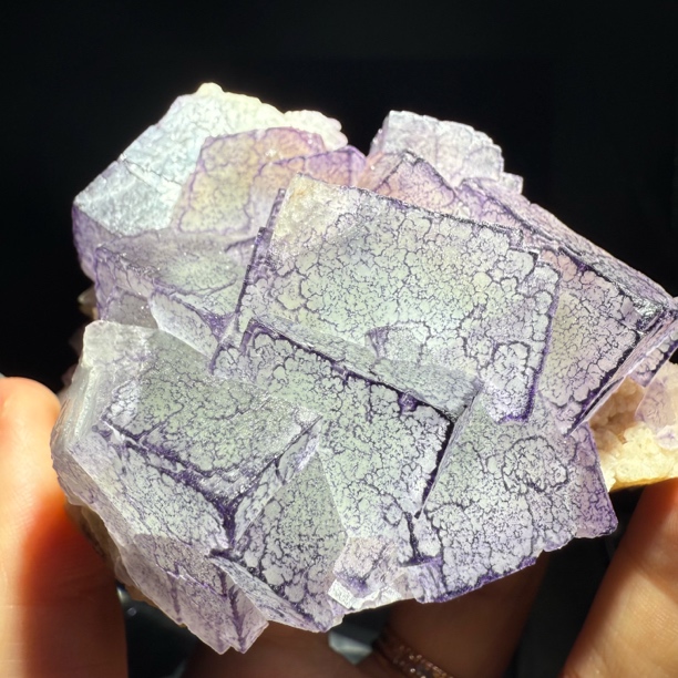 贵州 紫边萤石 漏价不退不换 小摆件