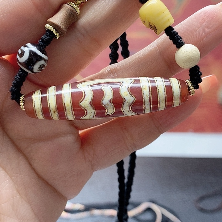 玛瑙/玉髓颈饰合金