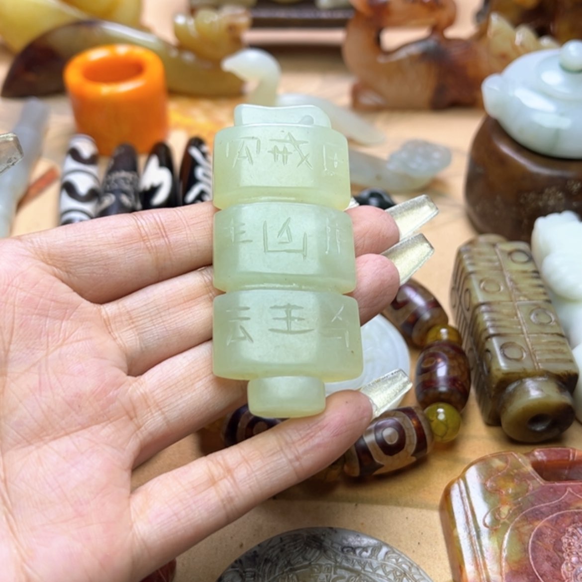 【闪购商品】蛇纹石玉颈饰未镶嵌