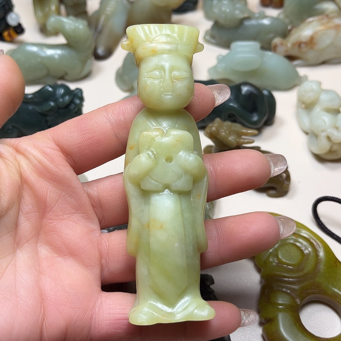 白玉菩提吊坠白玉菩提吊坠