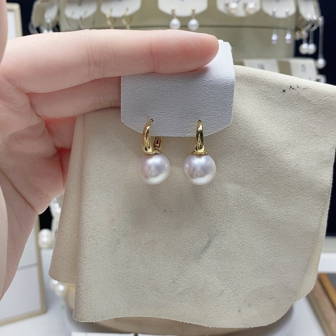 银S925镶嵌耳饰淡水珍珠