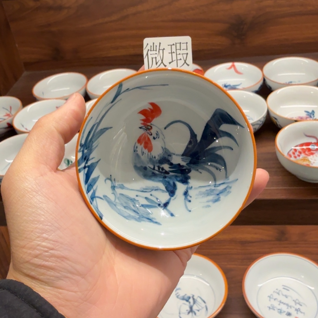 釉下手绘茶具微瑕