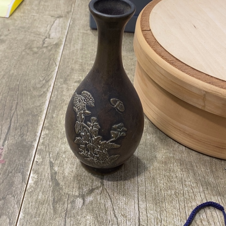 花瓶哈哈哈哈哈哈哈哈