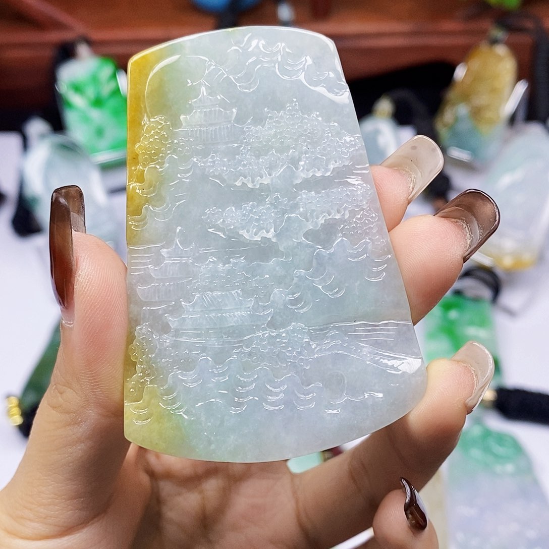颈饰未镶嵌翡翠天然翡翠A货