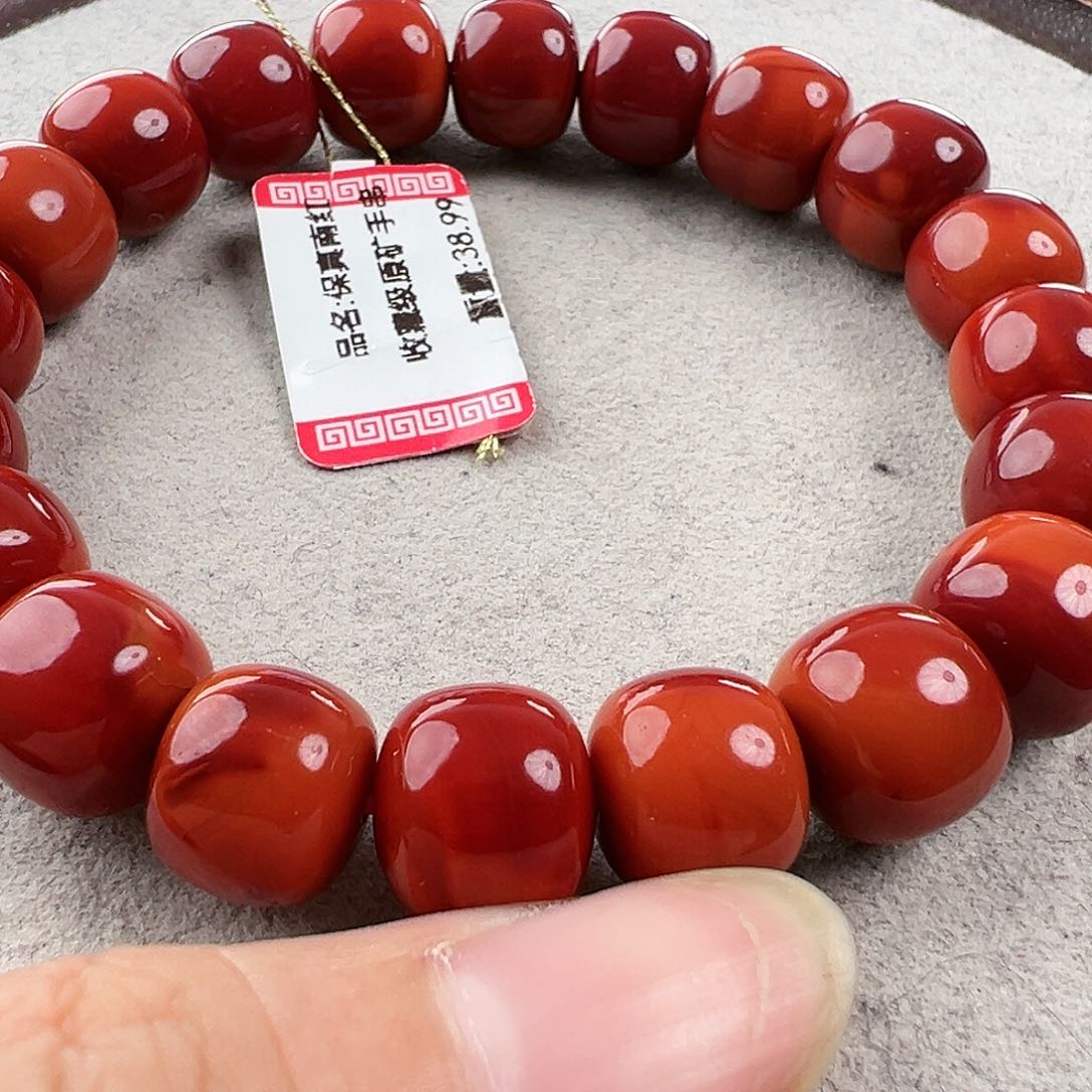 南红玛瑙手串未镶嵌