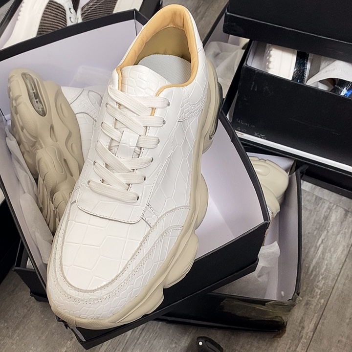 江***龙真皮42码男士休闲鞋