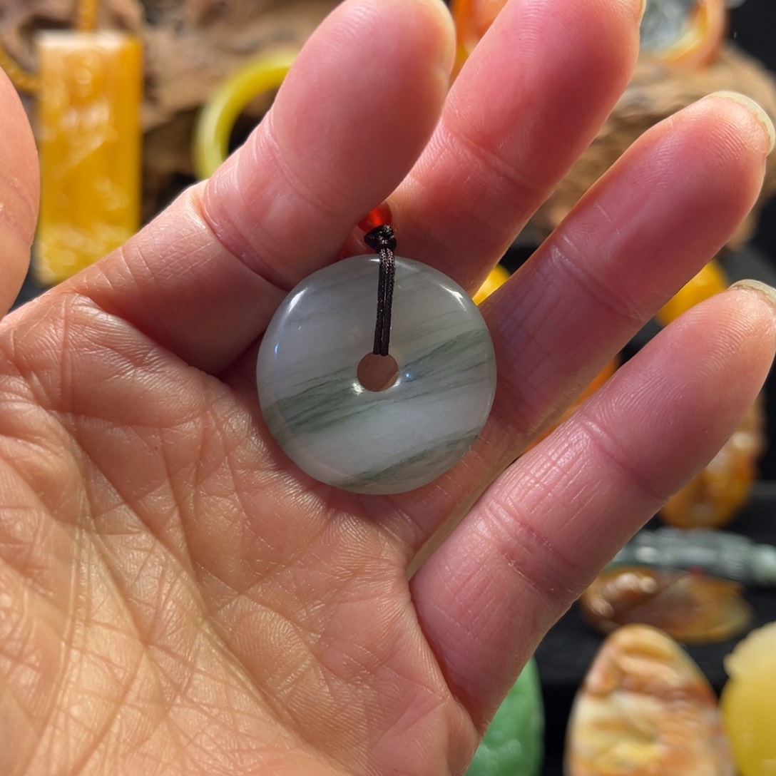 石英质玉挂件未镶嵌k*i