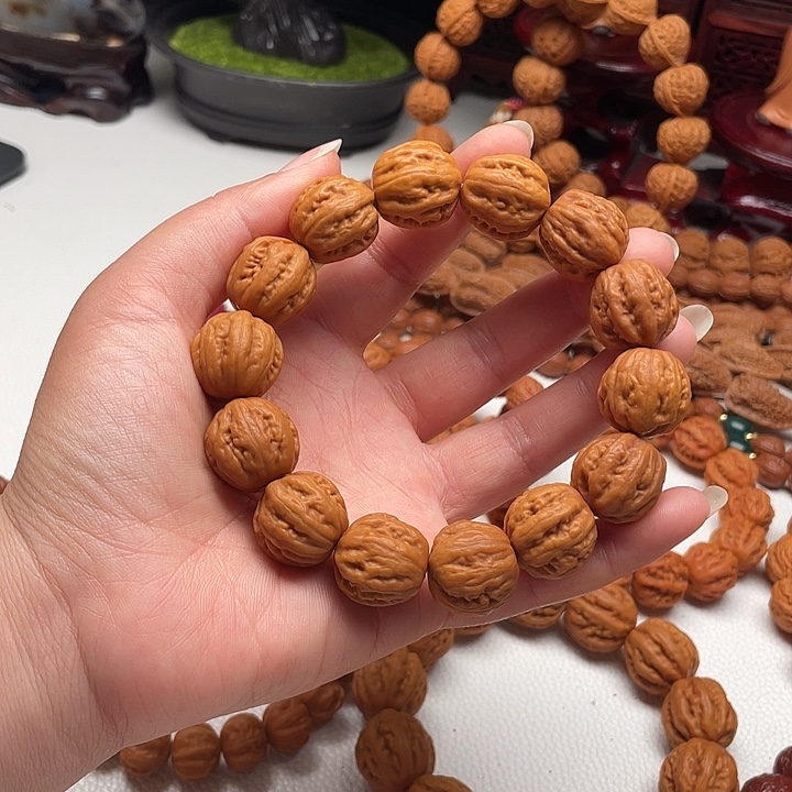 桃核手串粗筋小霸王