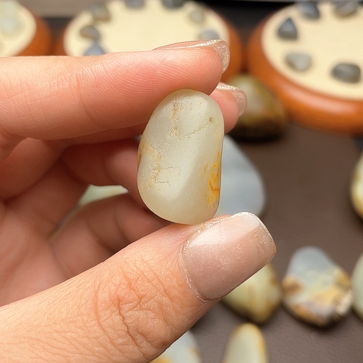 和田玉未镶嵌颈饰43