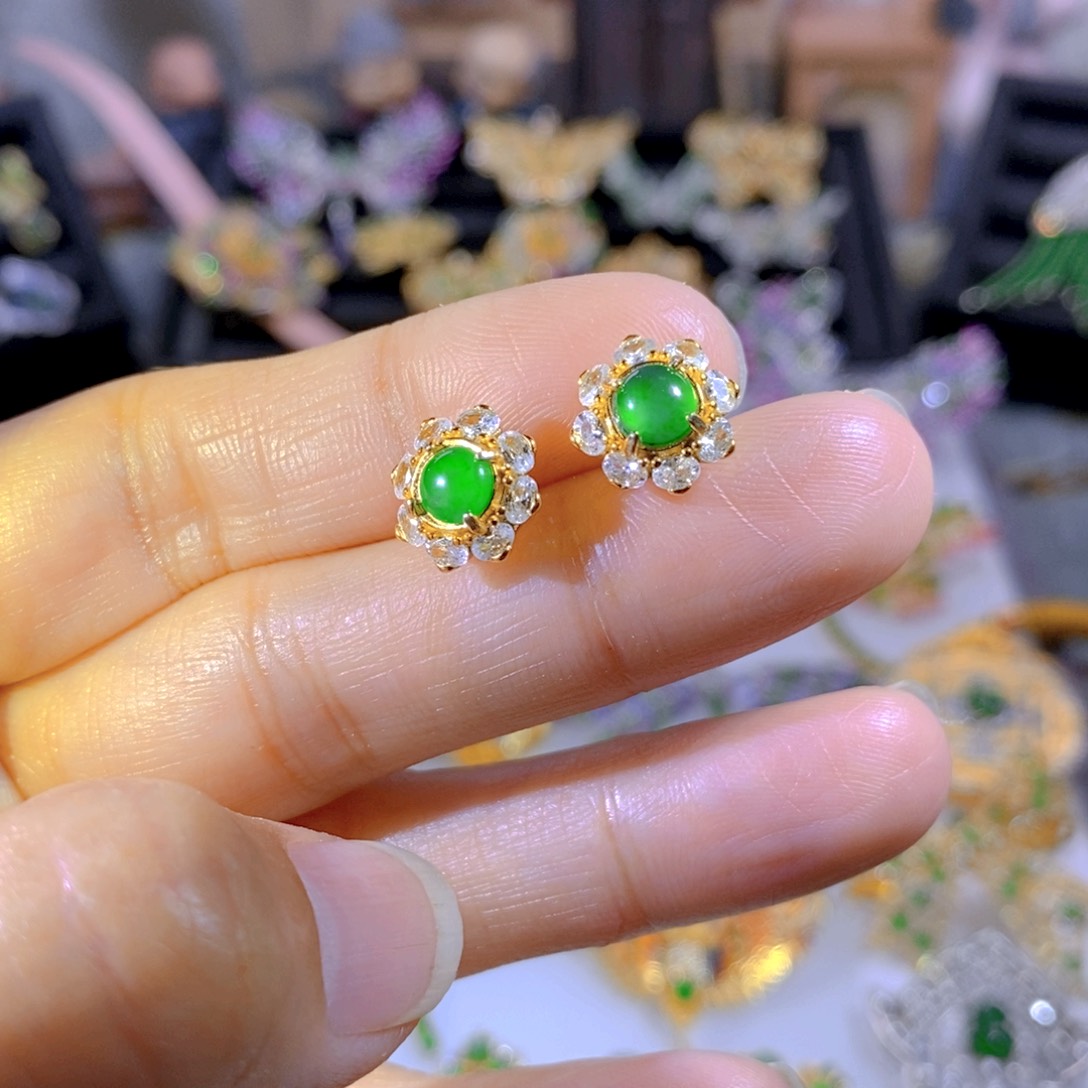 颈饰银S925镶嵌翡翠