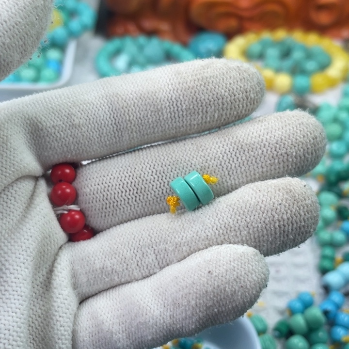 填***嘛南红玛瑙未镶嵌珠宝奇石