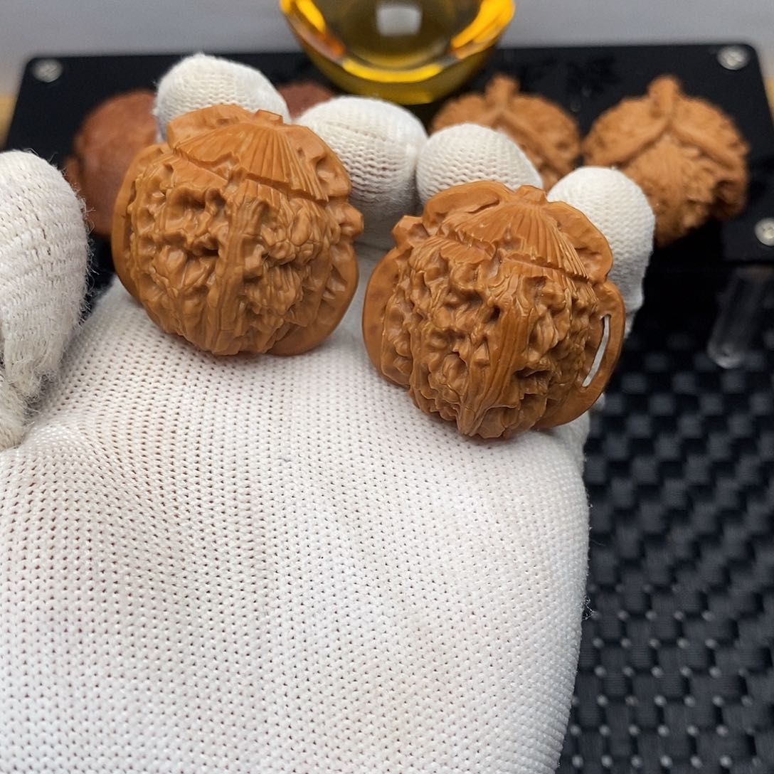 文玩手把件白狮子雕刻把把壶36