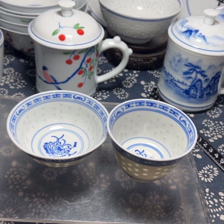 陶瓷玩玉茶碗一个缸盅一个