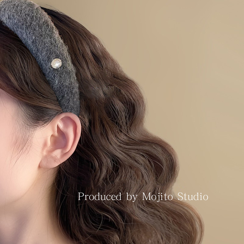 椰奶霜白毛呢复古宽边高颅顶发箍简约金标新款冬季女士日常