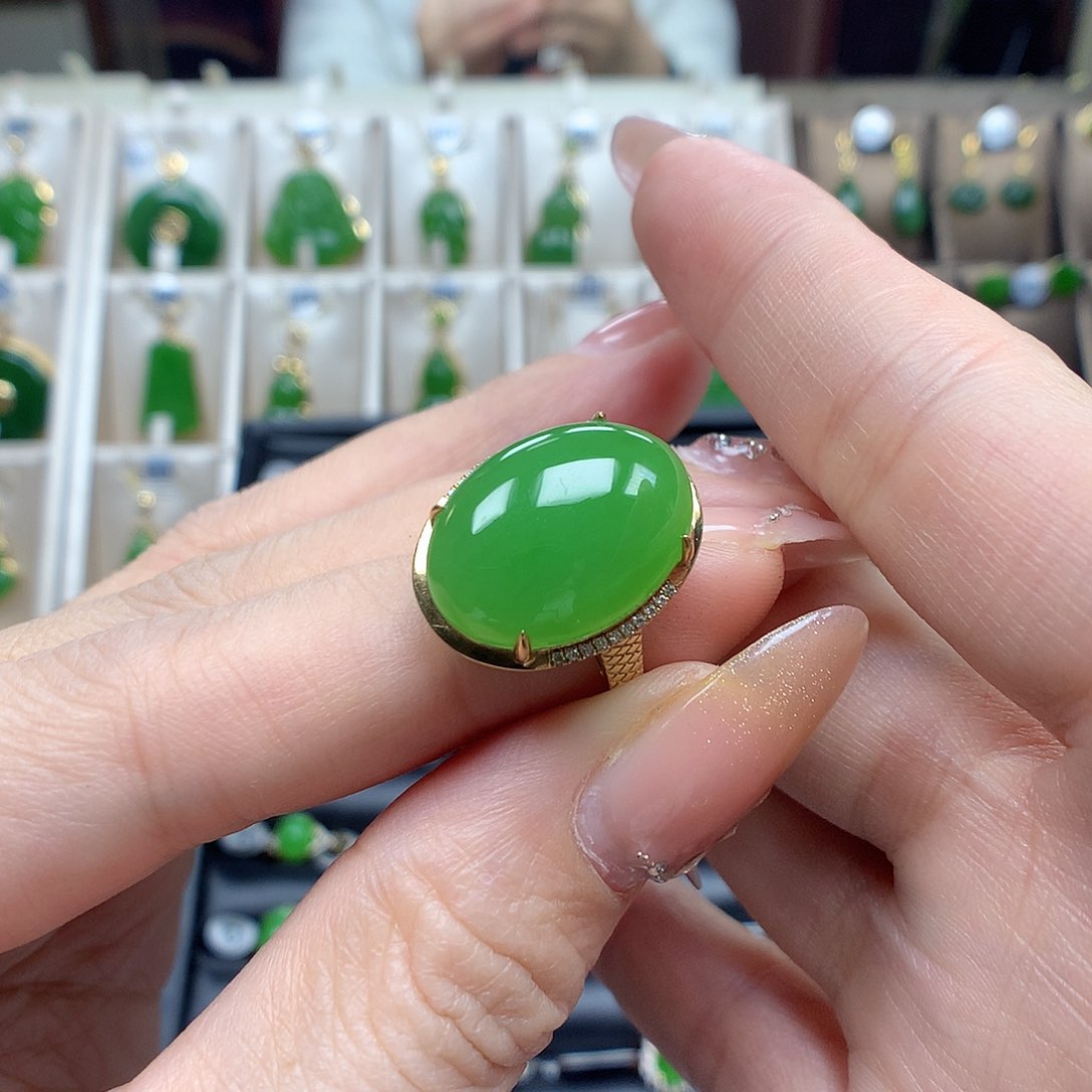 和田玉戒指18K金镶嵌1318