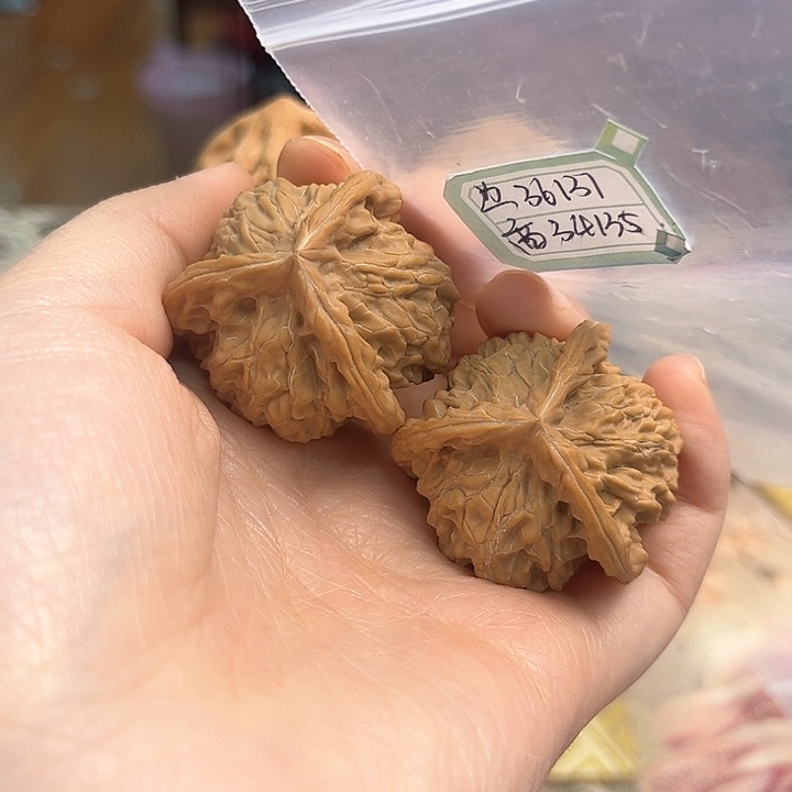 文玩核桃吊坠理*盘山三棱