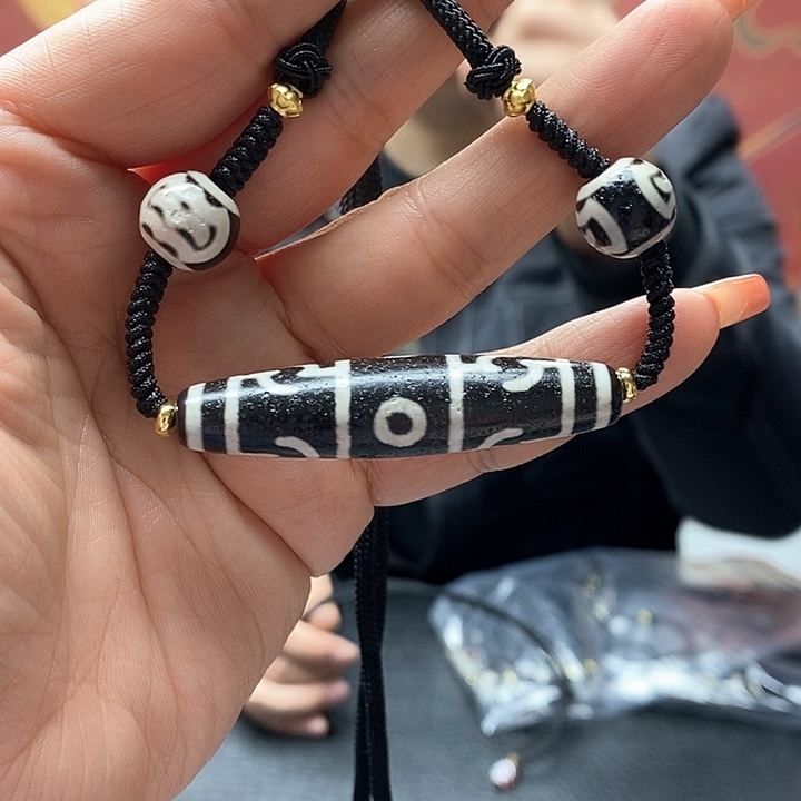 玛瑙/玉髓颈饰合金