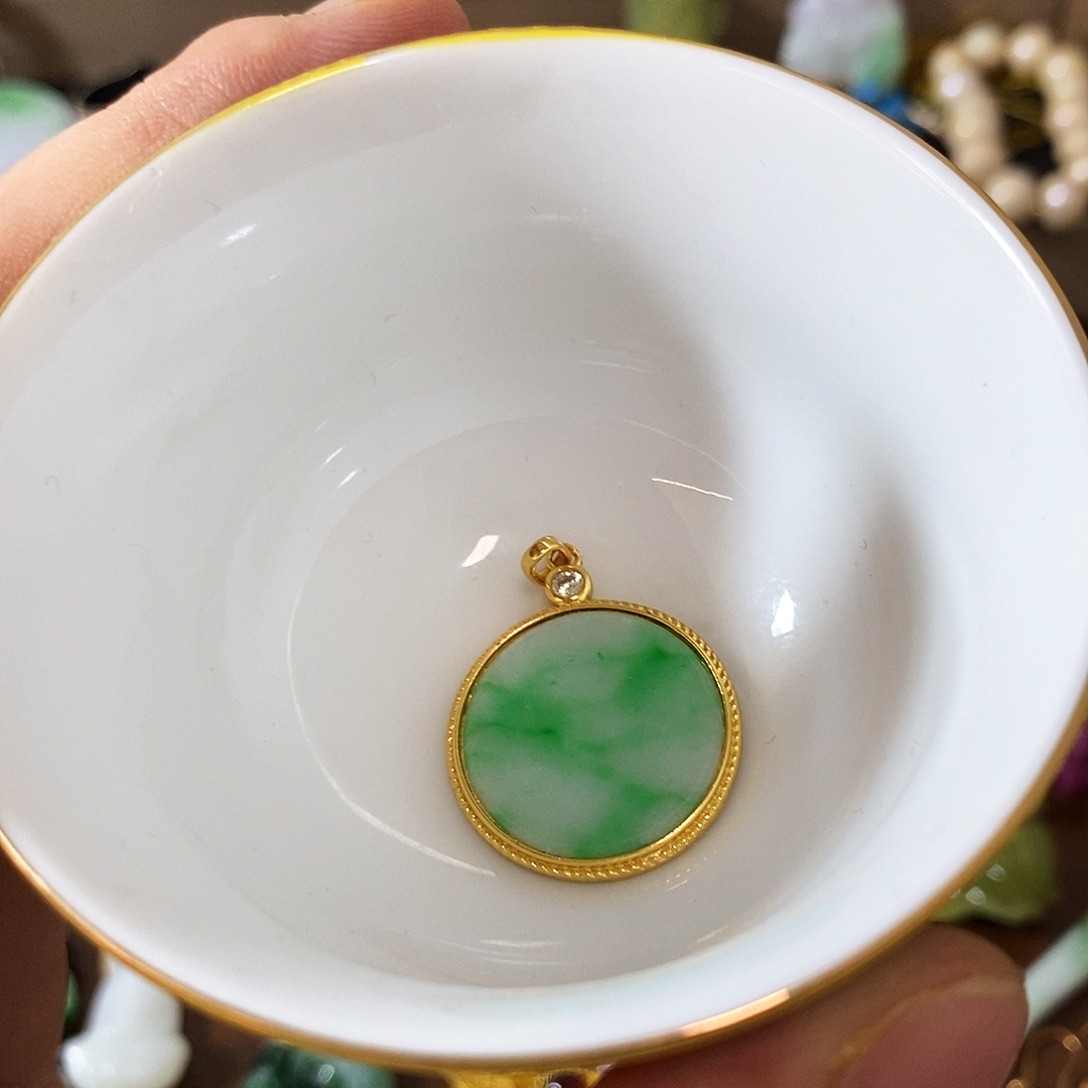 丫***头杯噼里啪啦漂亮漂亮