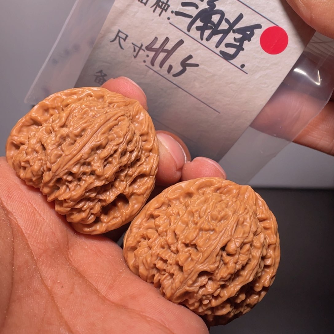 文玩核桃吊坠文玩核桃