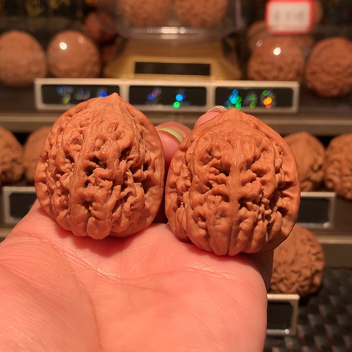 文玩核桃把件凤凰台