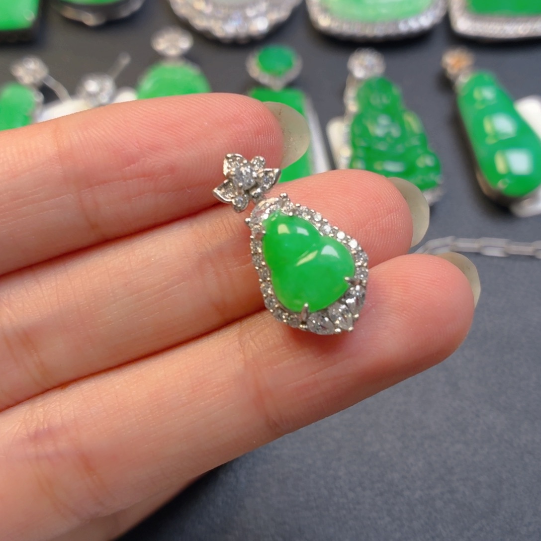 翡翠银S925镶嵌颈饰